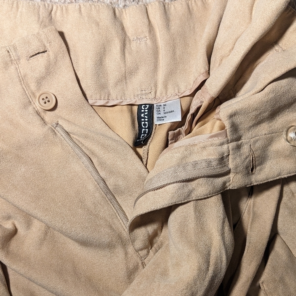 SALE 4/$25 Divided high waisted shorts size 6 with tie - Picture 4 of 6